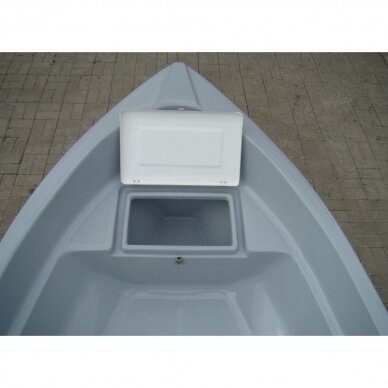 Plastikinė valtis kateris SALLOW 3.90m FISHING Deluxe version Variklis iki 15Ag Aukšta kokybė! 4
